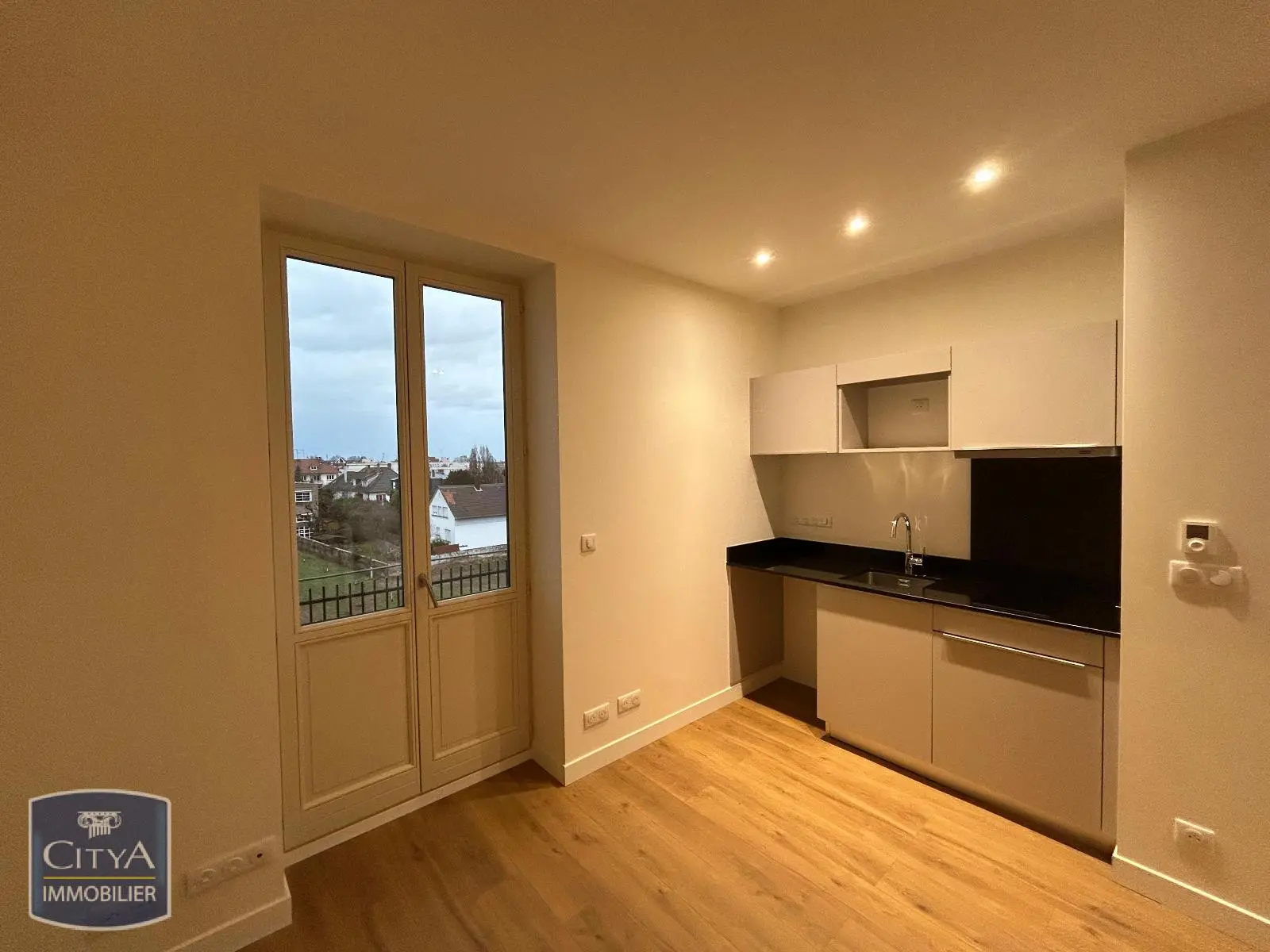Photo 2 Appartement 1 pièce 26.66m²
