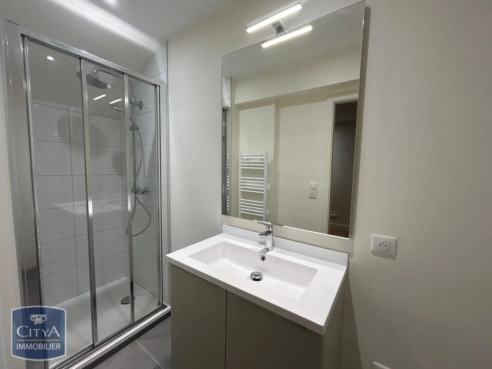 Photo 5 Appartement 1 pièce 26.66m²