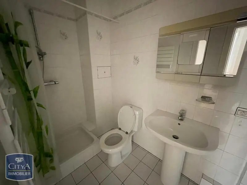 Photo 4 Appartement 1 pièce 41.48m²