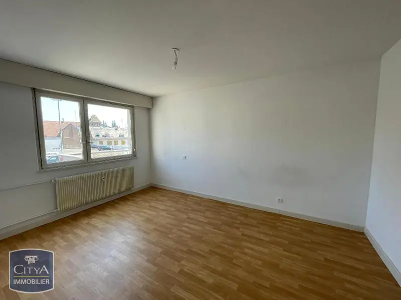 Photo 1 Appartement 1 pièce 25.21m²