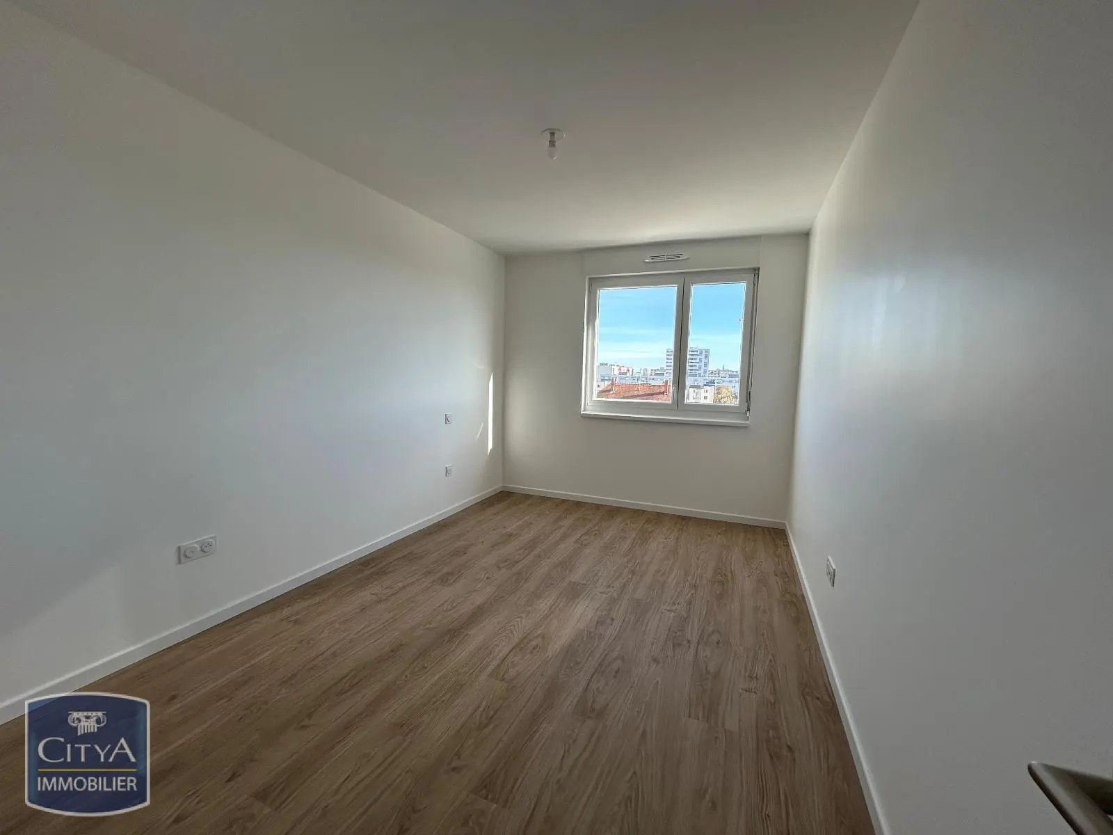 Photo 2 Appartement 4 pièces 75.06m²