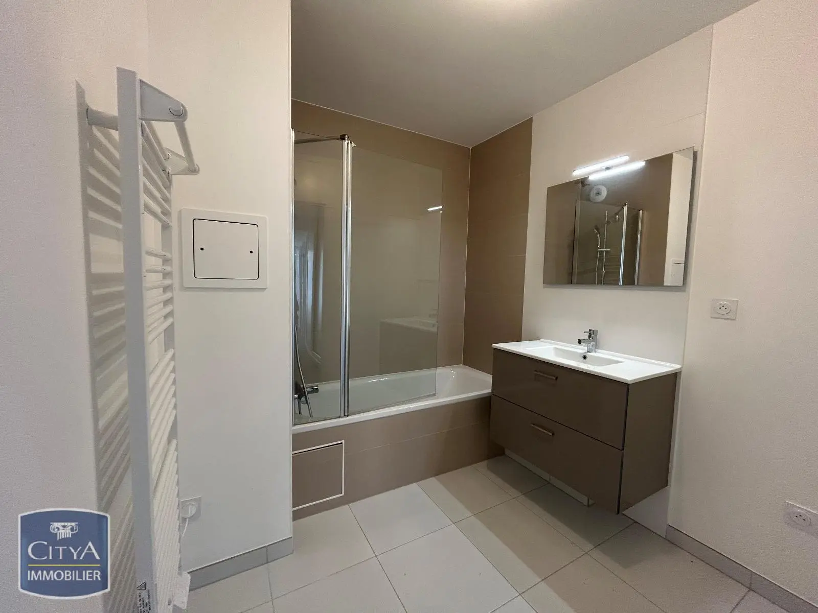 Photo 3 Appartement 4 pièces 75.06m²