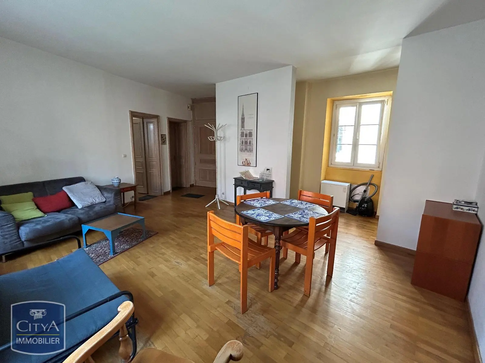 Photo 2 Appartement 1 pièce 12m²