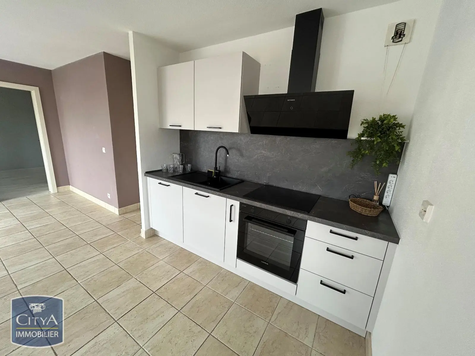 Photo 2 Appartement 2 pièces 43.77m²