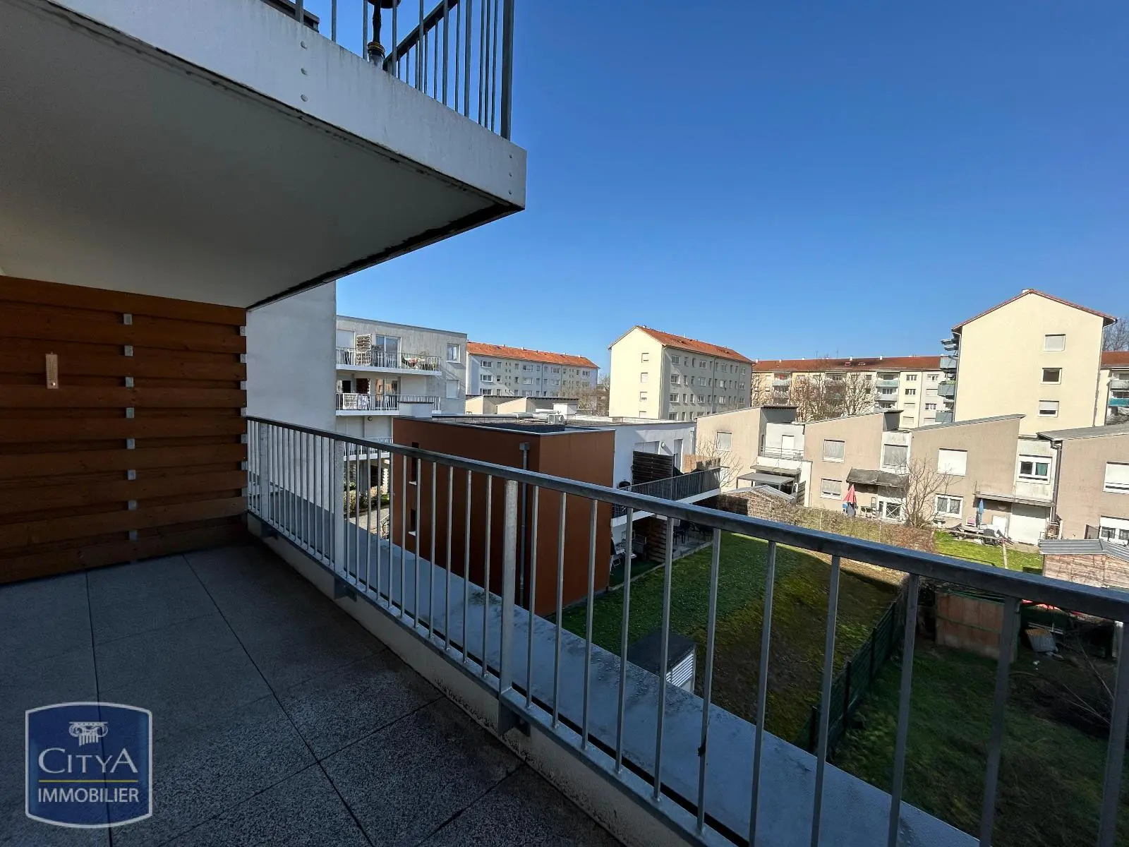 Photo 2 Appartement 1 pièce 25.35m²