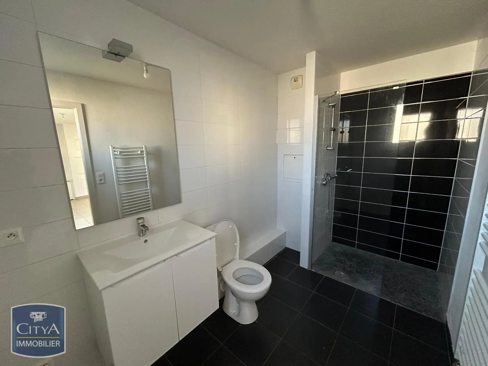 Photo 3 Appartement 1 pièce 25.35m²