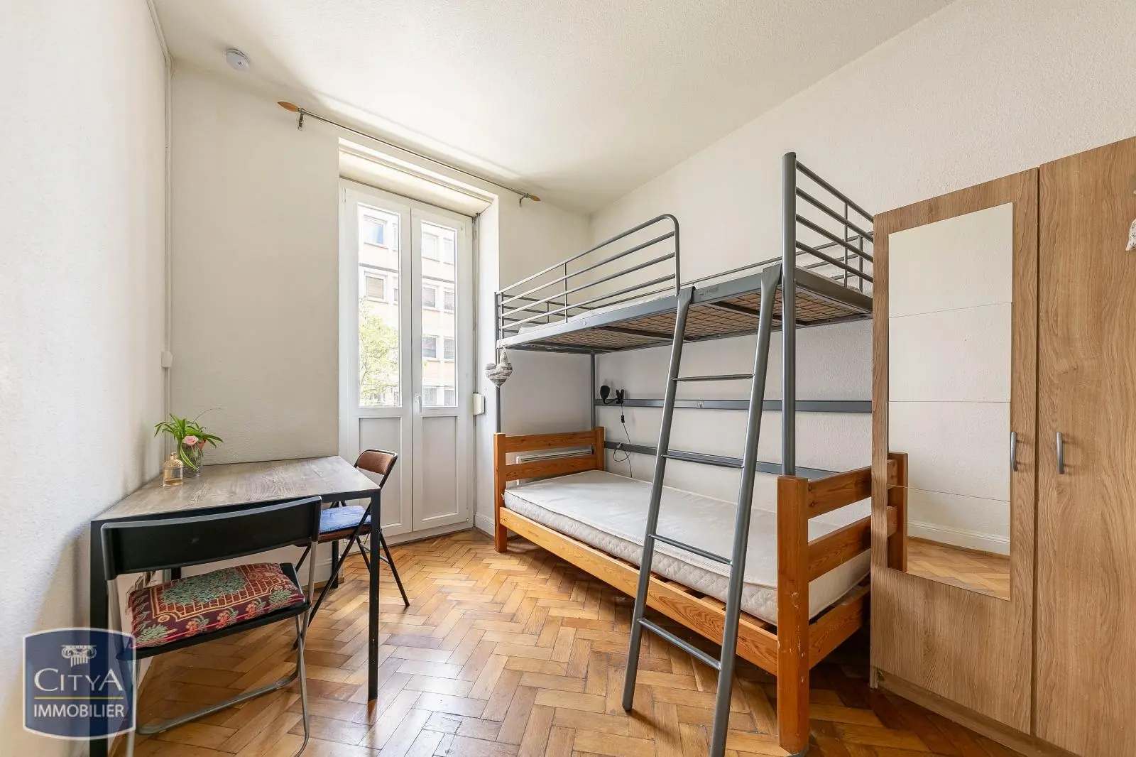 Photo 2 Appartement 1 pièce 15m²