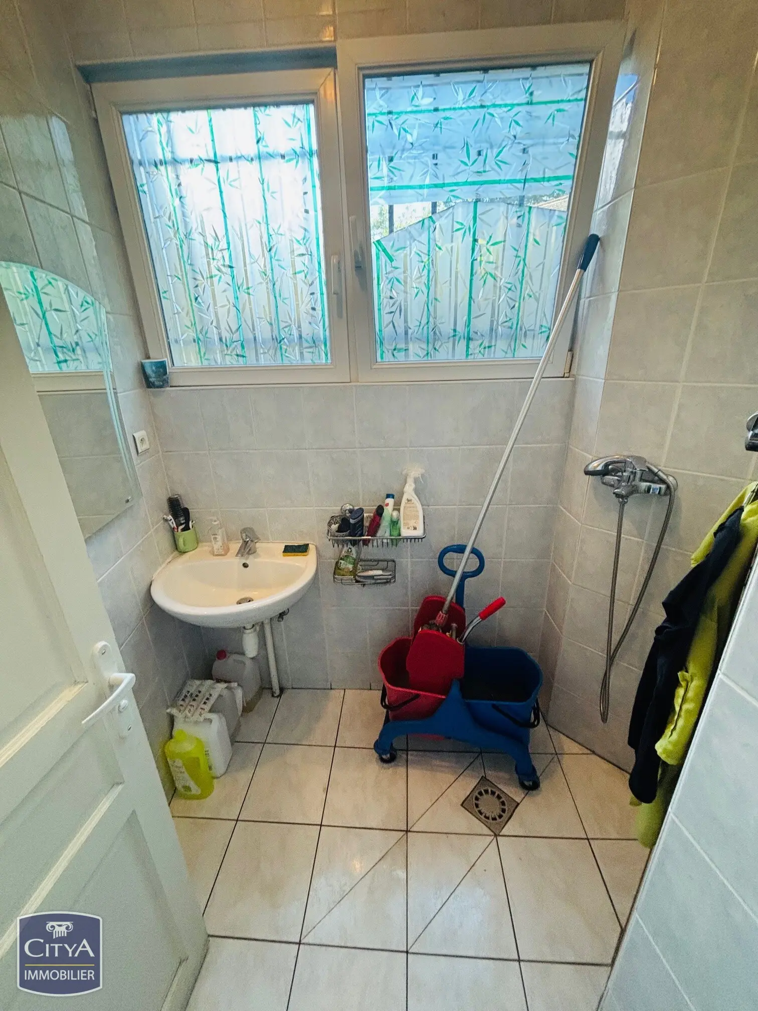 Photo 5 Local Commercial 81m²