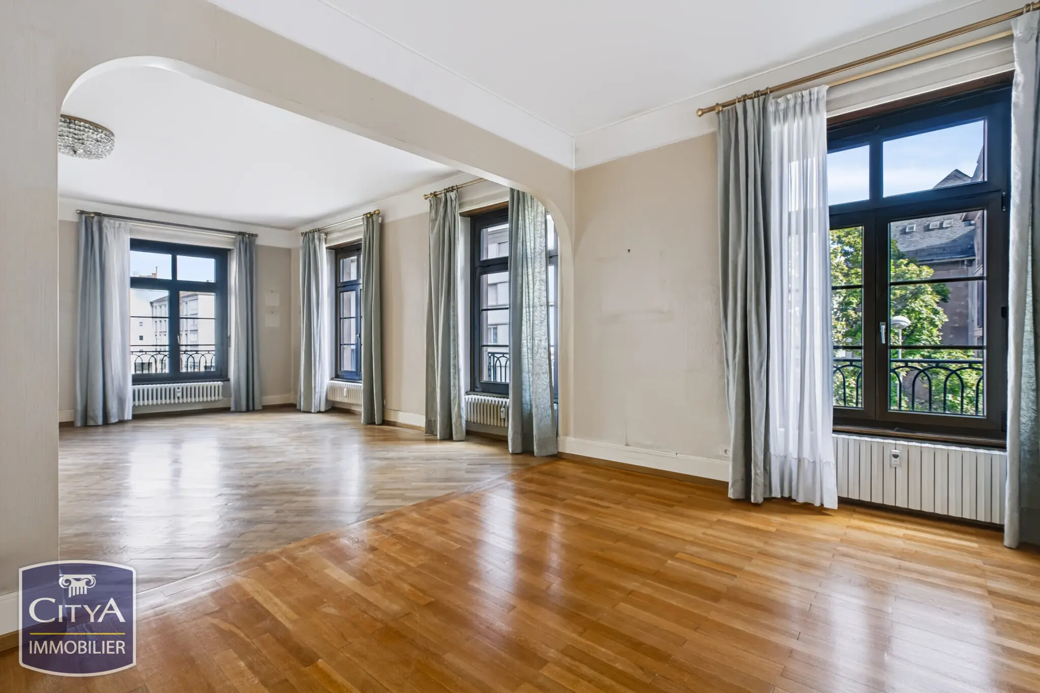 Photo 19 Appartement 6 pièces 149.57m²