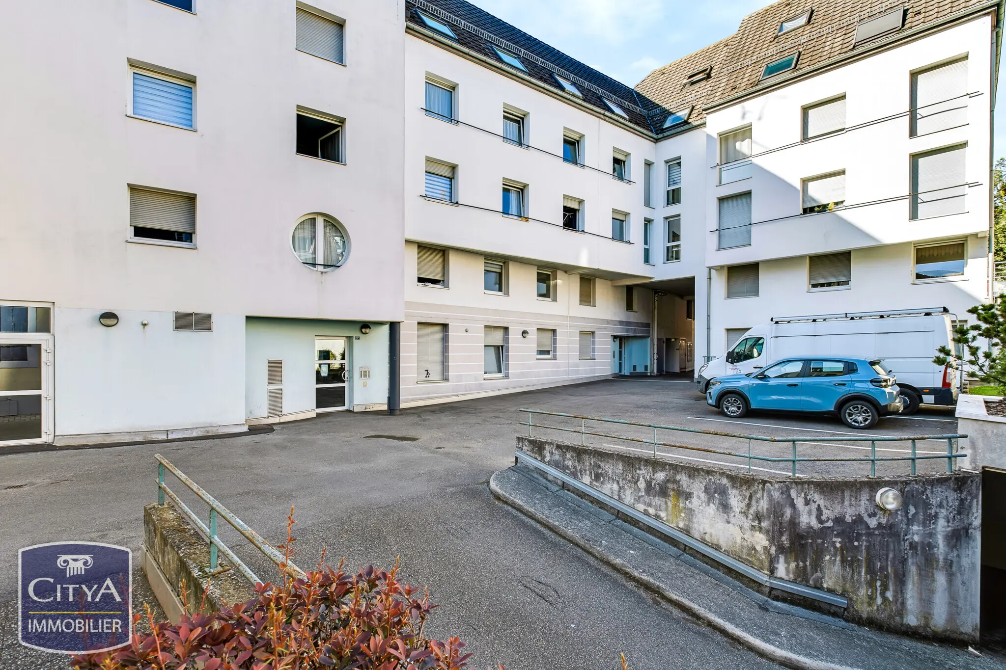 Photo 1 Appartement 1 pièce 18.2m²