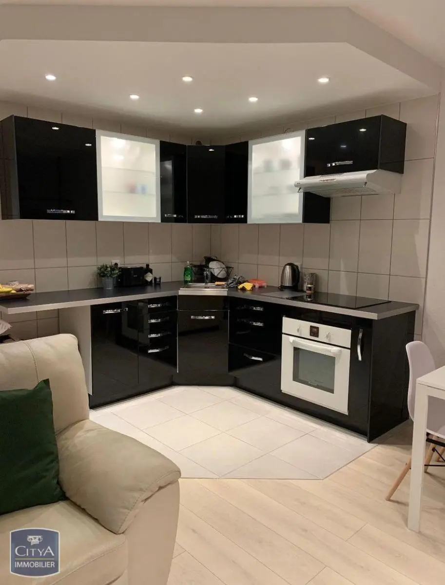 Photo 2 Appartement 1 pièce 35m²