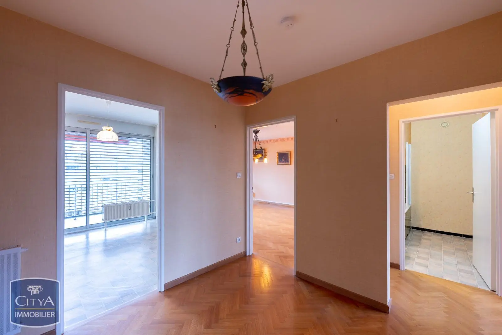 Photo 1 Appartement 4 pièces 84m²