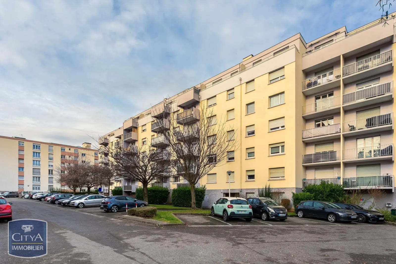 Photo 1 Appartement 1 pièce 22.18m²