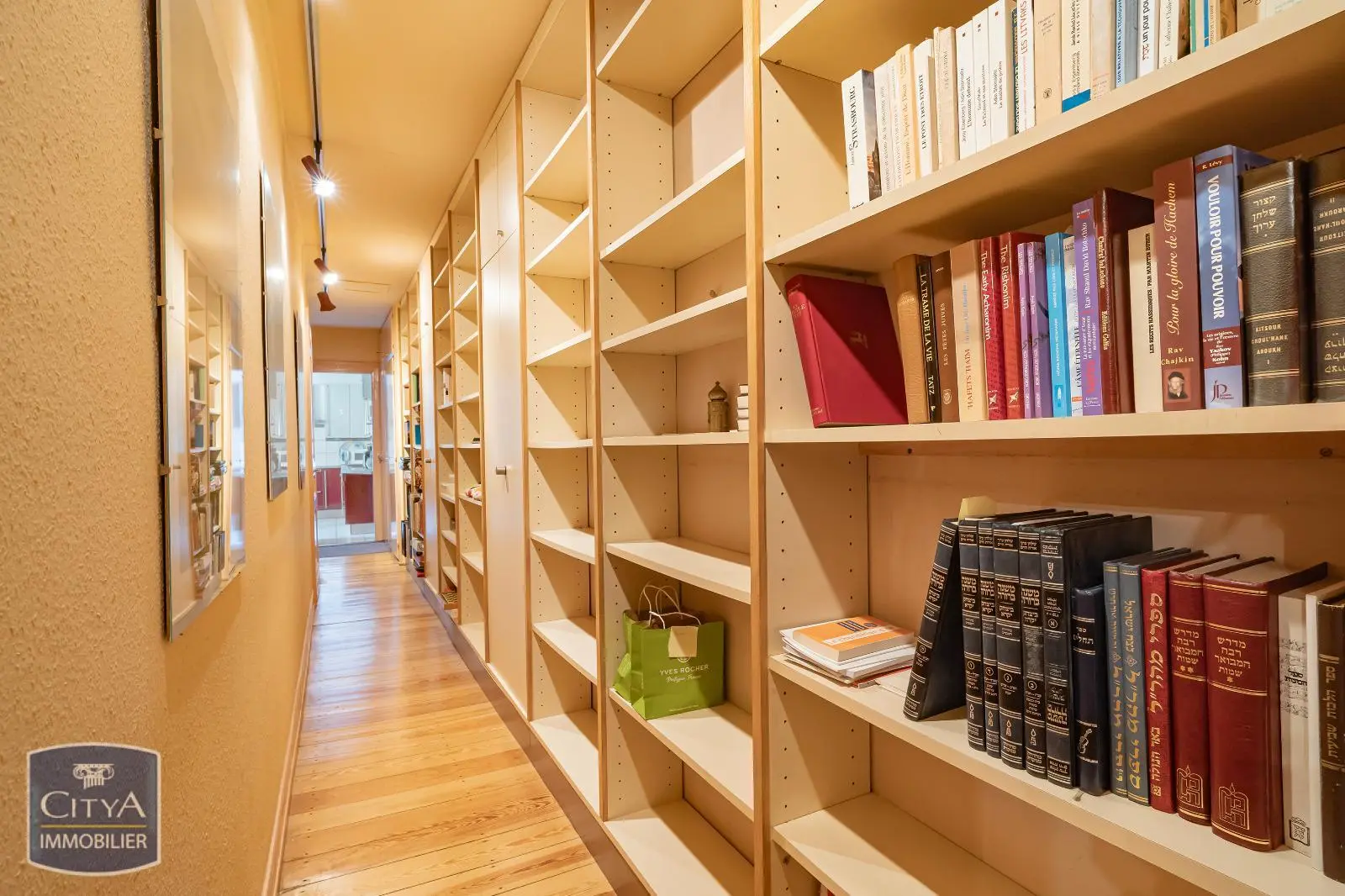 Photo 8 Appartement 4 pièces 107.86m²