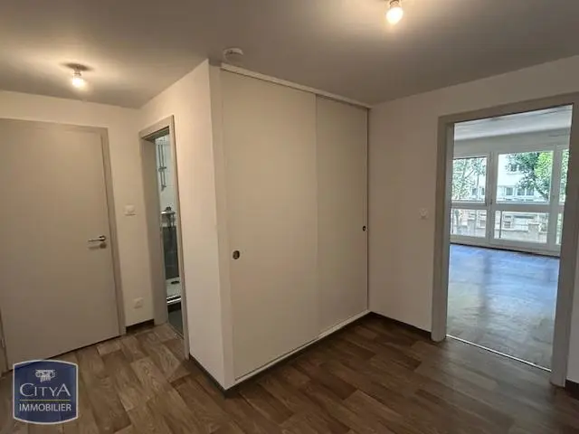 Photo 3 Appartement 3 pièces 56m²