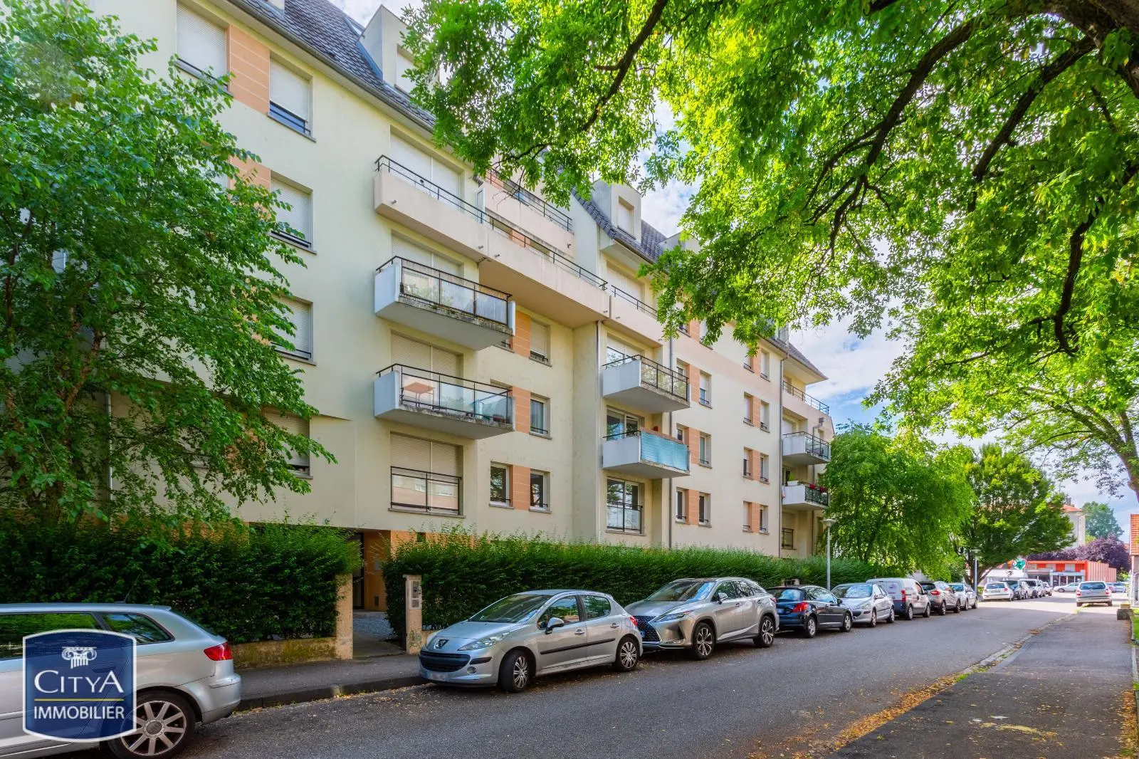 Photo 1 Appartement 1 pièce 31.49m²