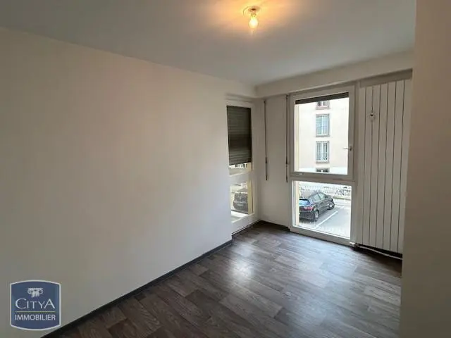 Photo 2 Appartement 3 pièces 56m²
