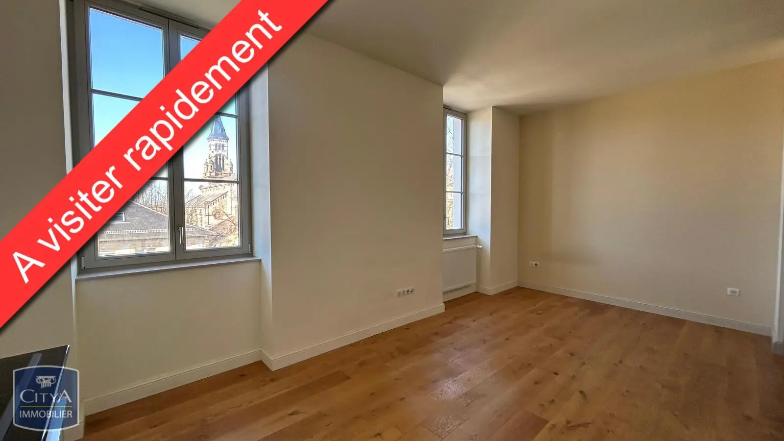 Photo 1 Appartement 1 pièce 29.3m²