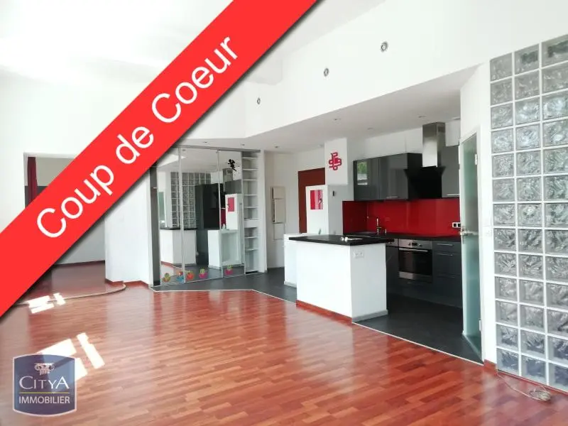 Photo 1 Appartement 2 pièces 65.3m²