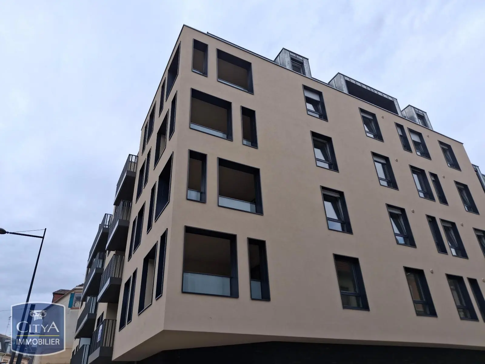 Photo 2 Appartement 1 pièce 22.52m²
