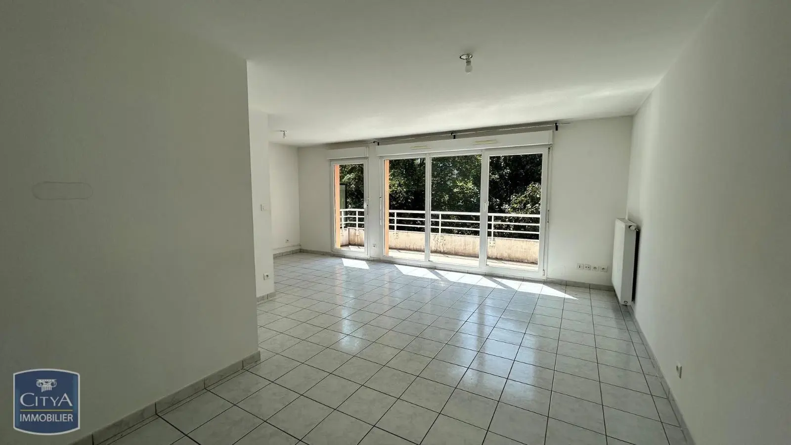 Photo 1 Appartement 4 pièces 84.35m²