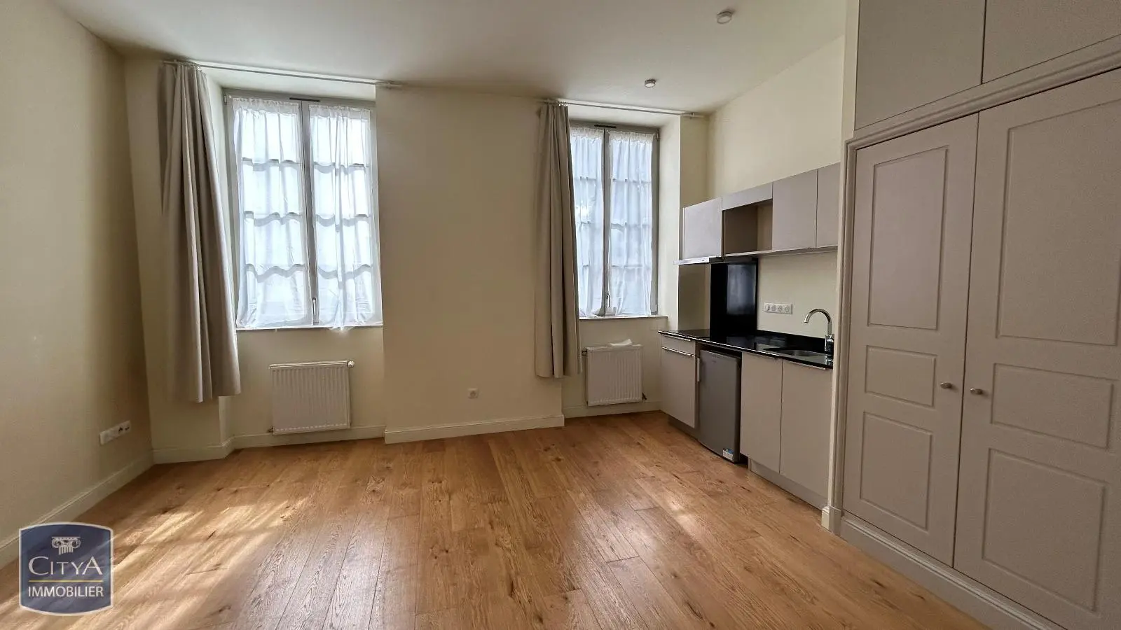Photo 1 Appartement 1 pièce 30.19m²