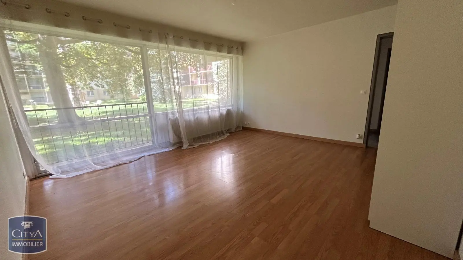 Photo 7 Appartement 1 pièce 36.81m²