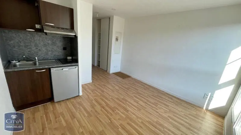 Photo 2 Appartement 1 pièce 19.11m²