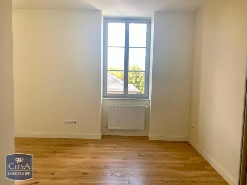 Photo 2 Appartement 1 pièce 29.3m²