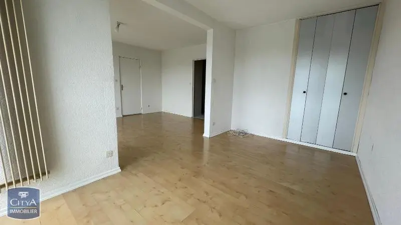 Photo 3 Appartement 4 pièces 74.89m²