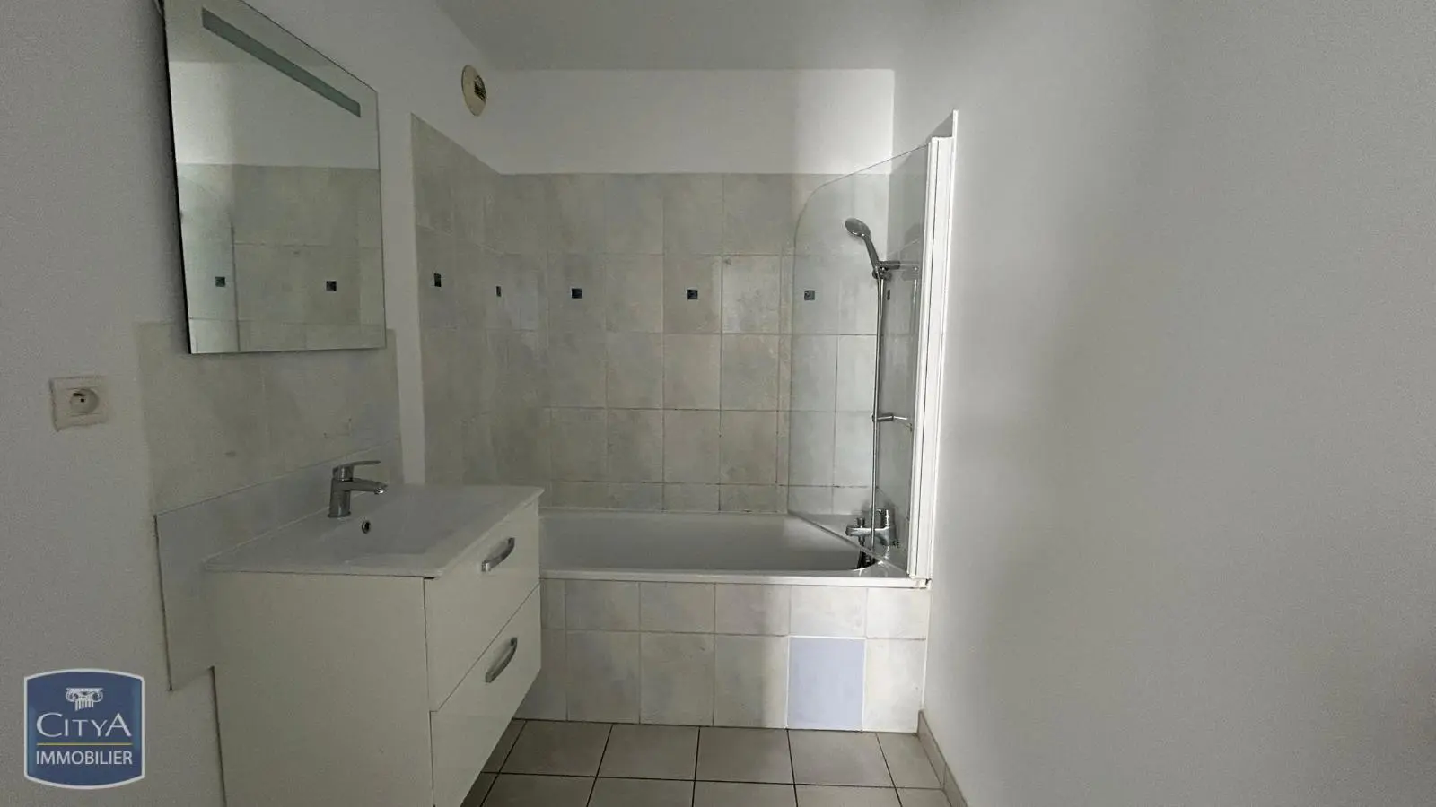 Photo 4 Appartement 4 pièces 82.18m²