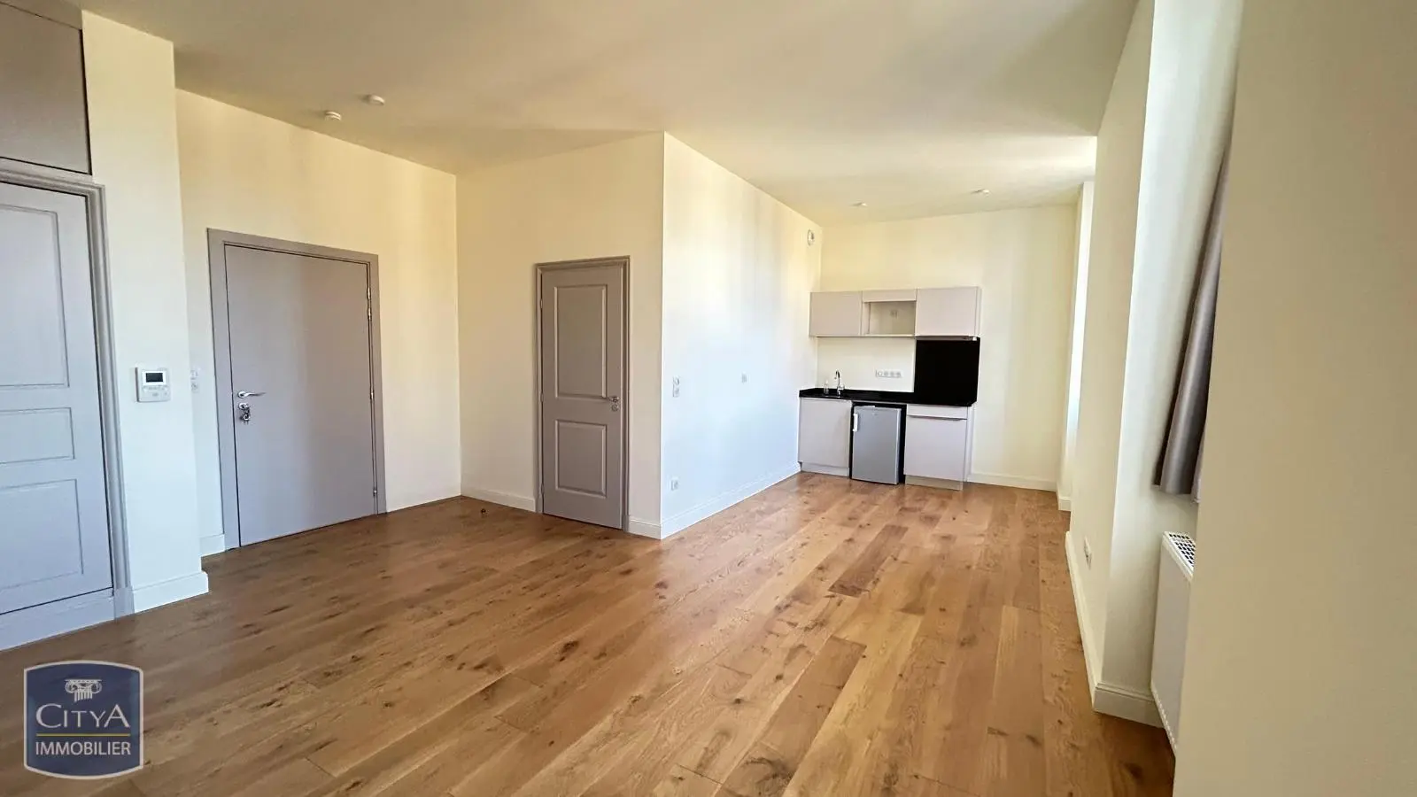 Photo 1 Appartement 1 pièce 34.6m²