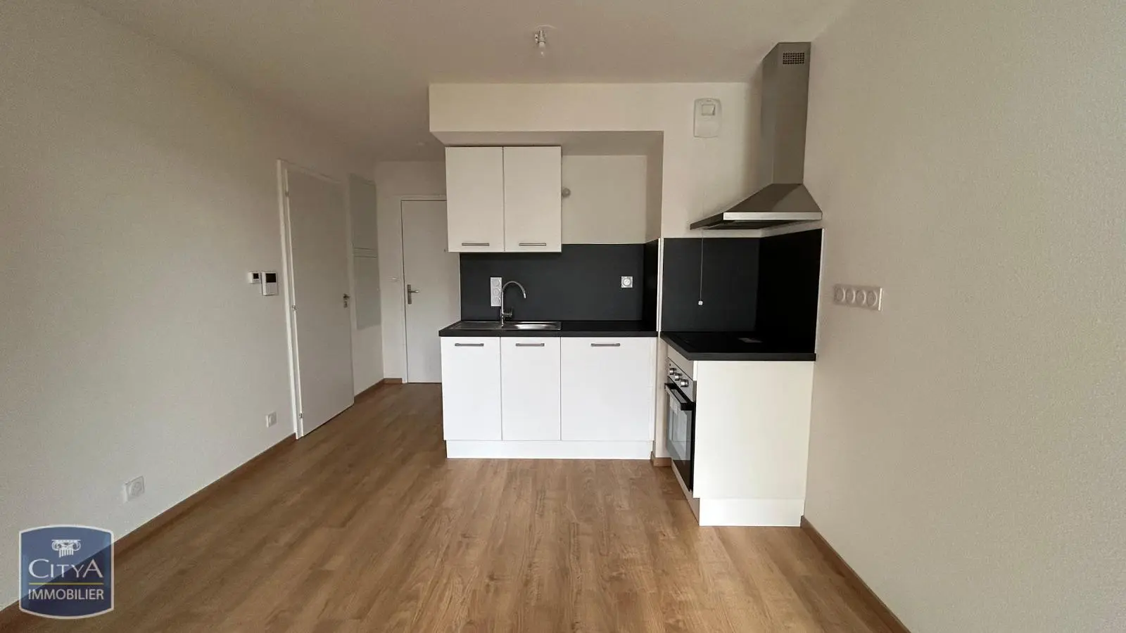 Photo 1 Appartement 1 pièce 22.52m²