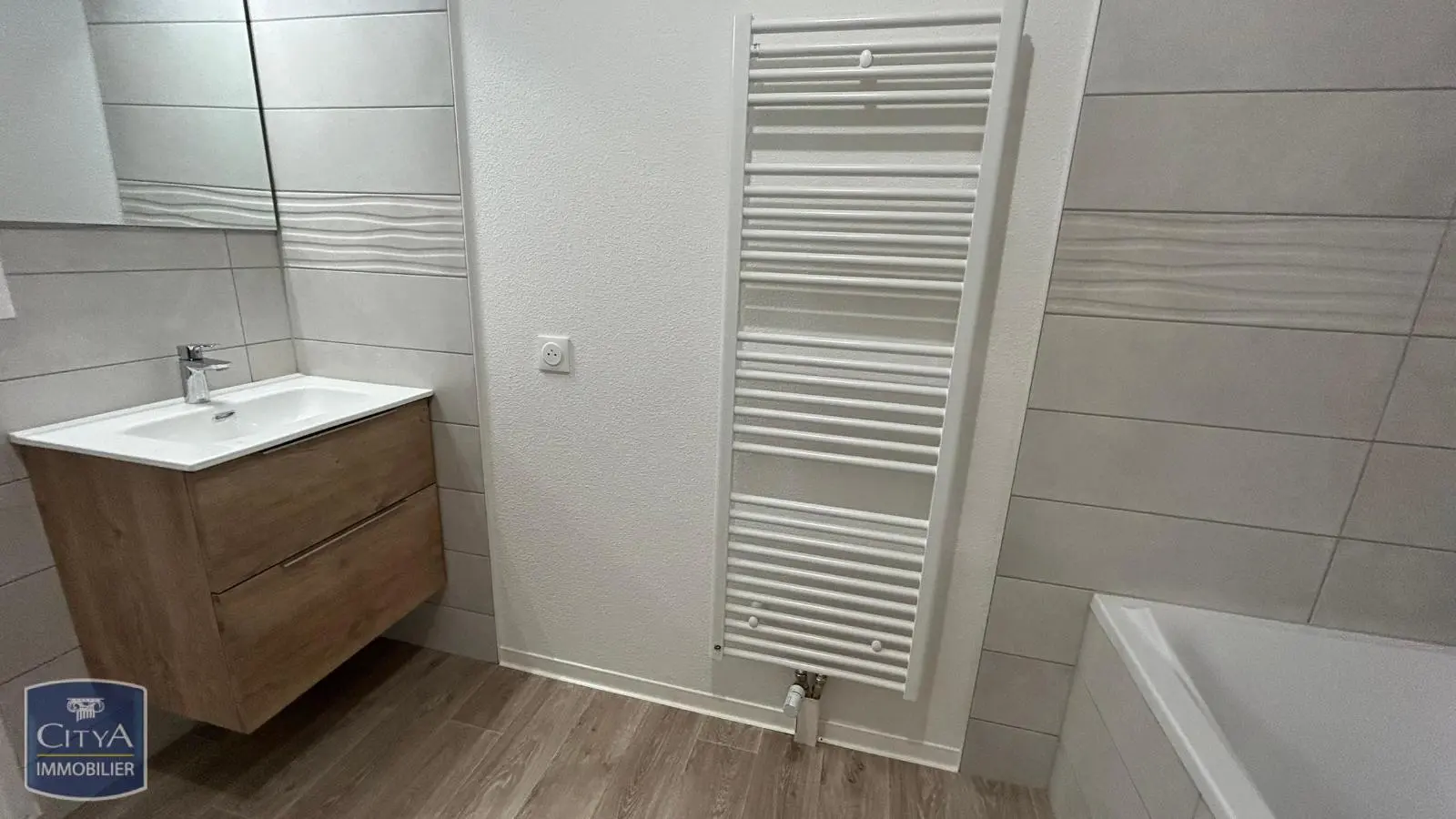 Photo 5 Appartement 1 pièce 28.44m²