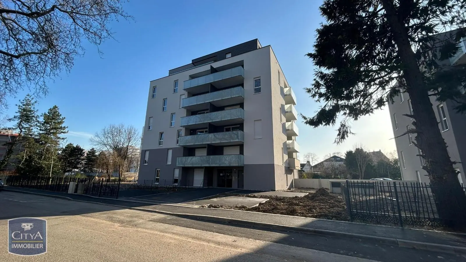 Photo 11 Appartement 1 pièce 28.48m²