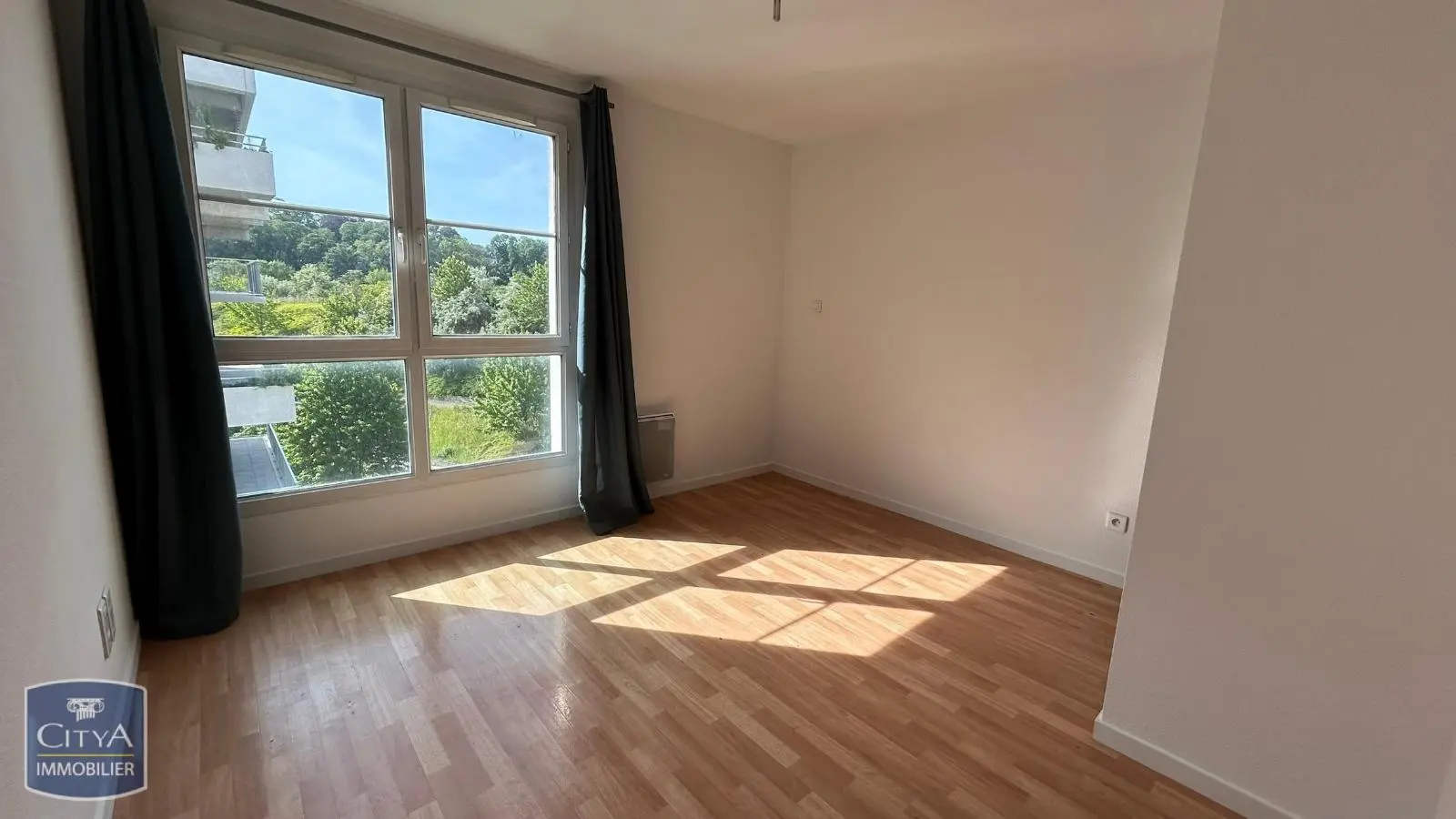 Photo 2 Appartement 1 pièce 19.93m²