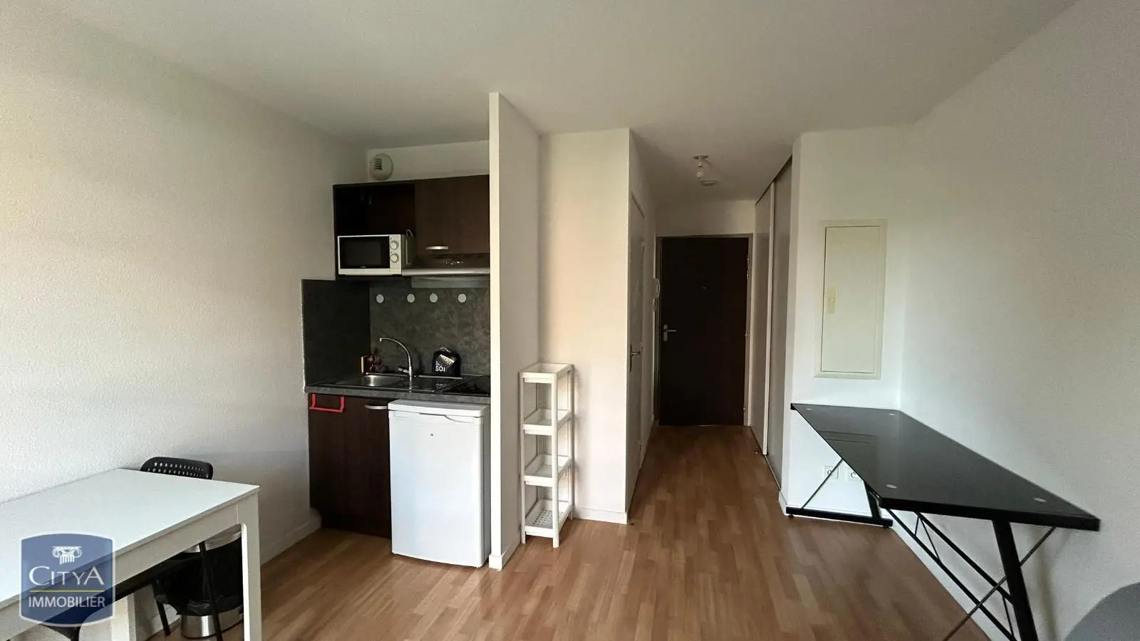 Photo 1 Appartement 1 pièce 20m²