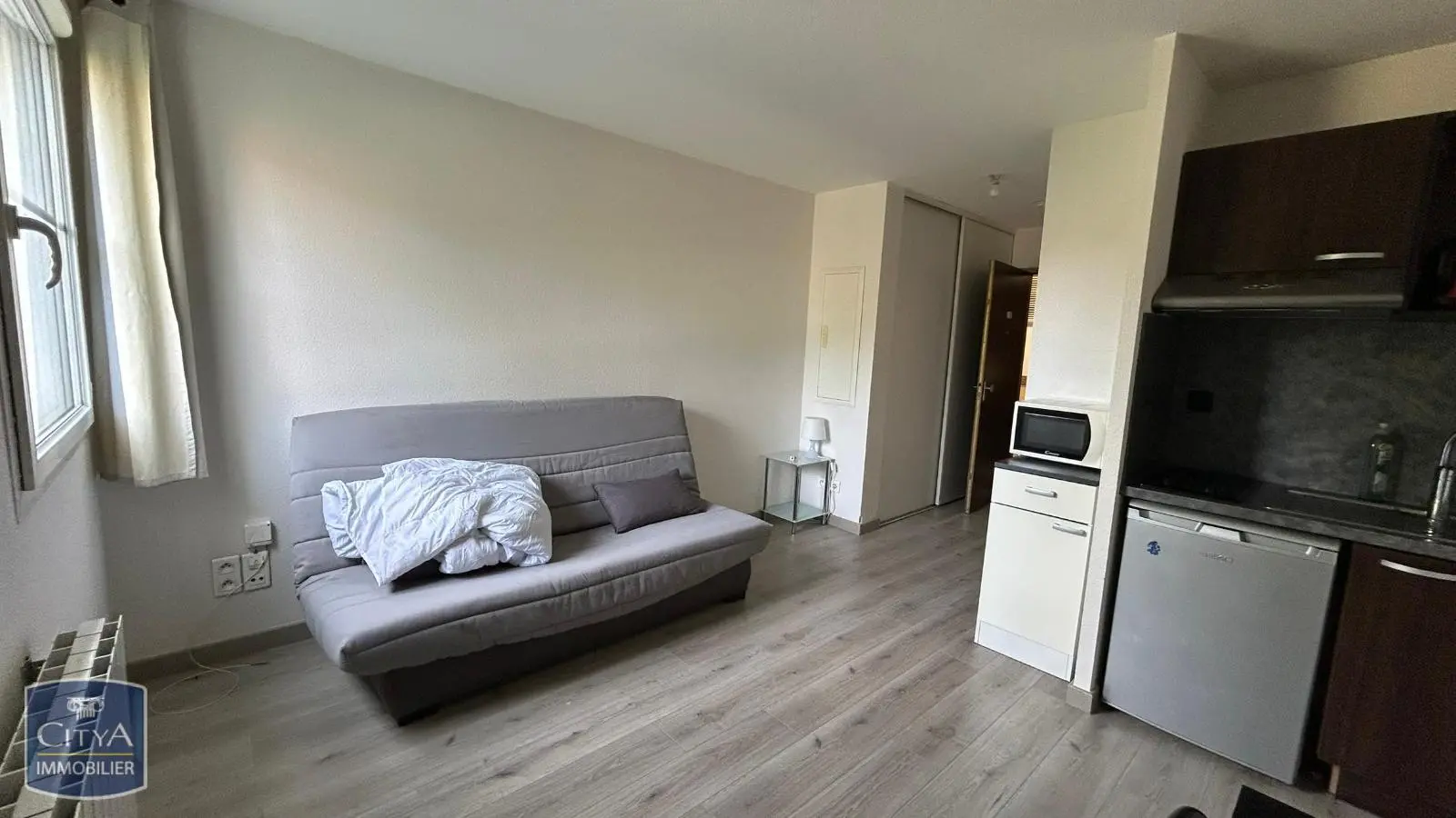 Photo 1 Appartement 1 pièce 18.92m²