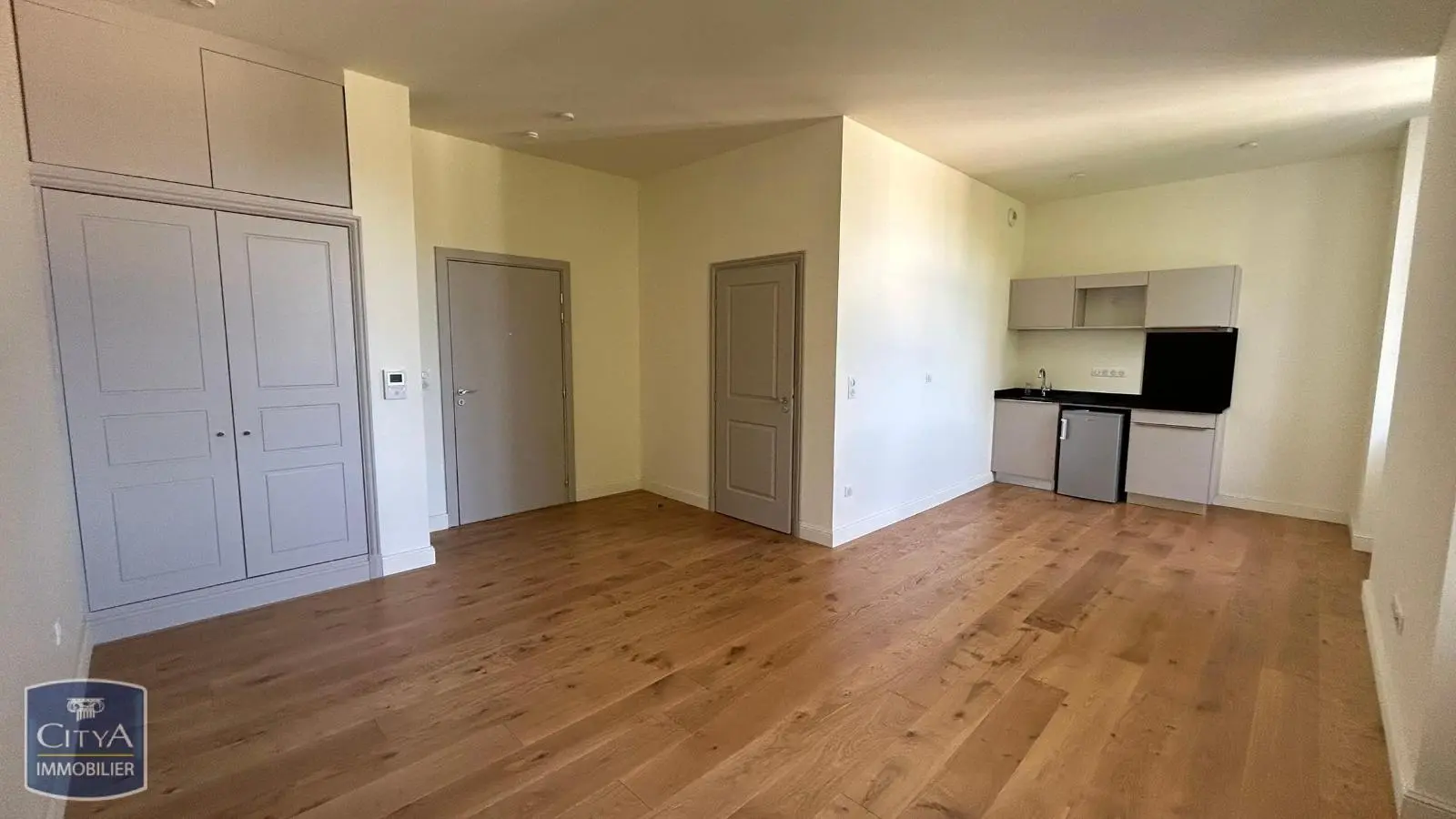 Photo 1 Appartement 1 pièce 34.6m²