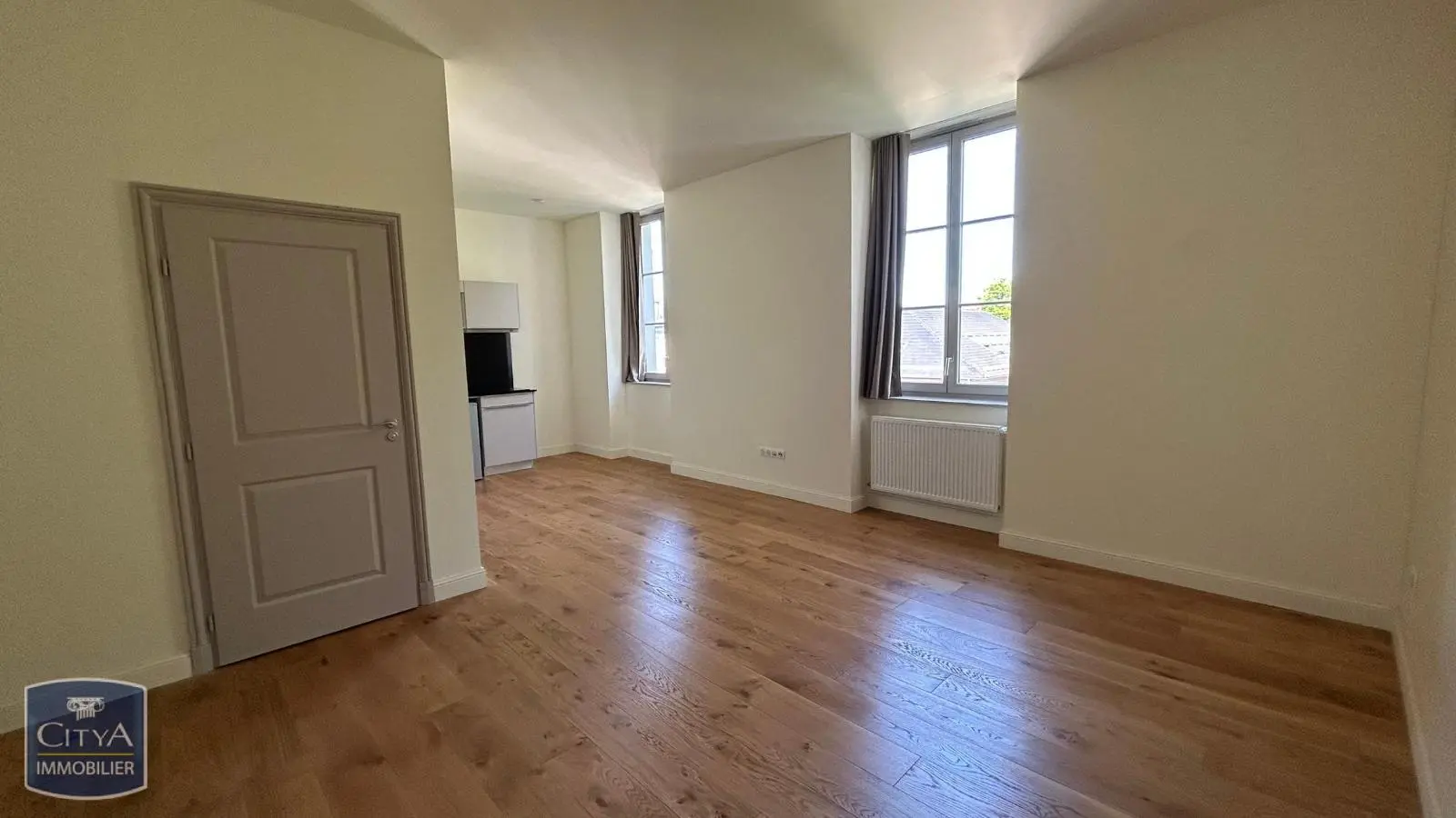 Photo 2 Appartement 1 pièce 34.6m²