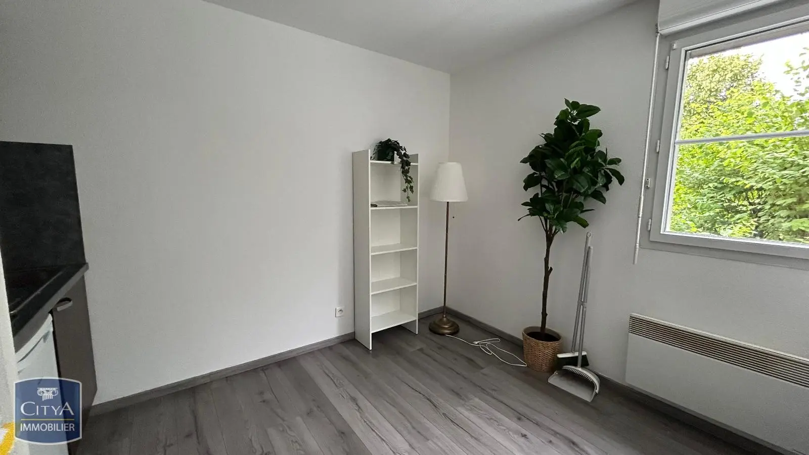 Photo 2 Appartement 1 pièce 19.5m²
