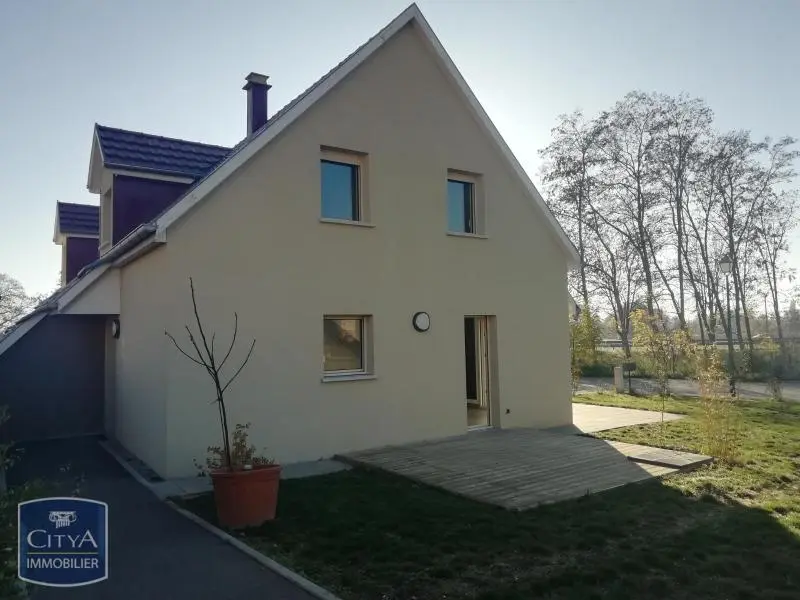 Photo 1 Maison 5 pièces 90.69m²