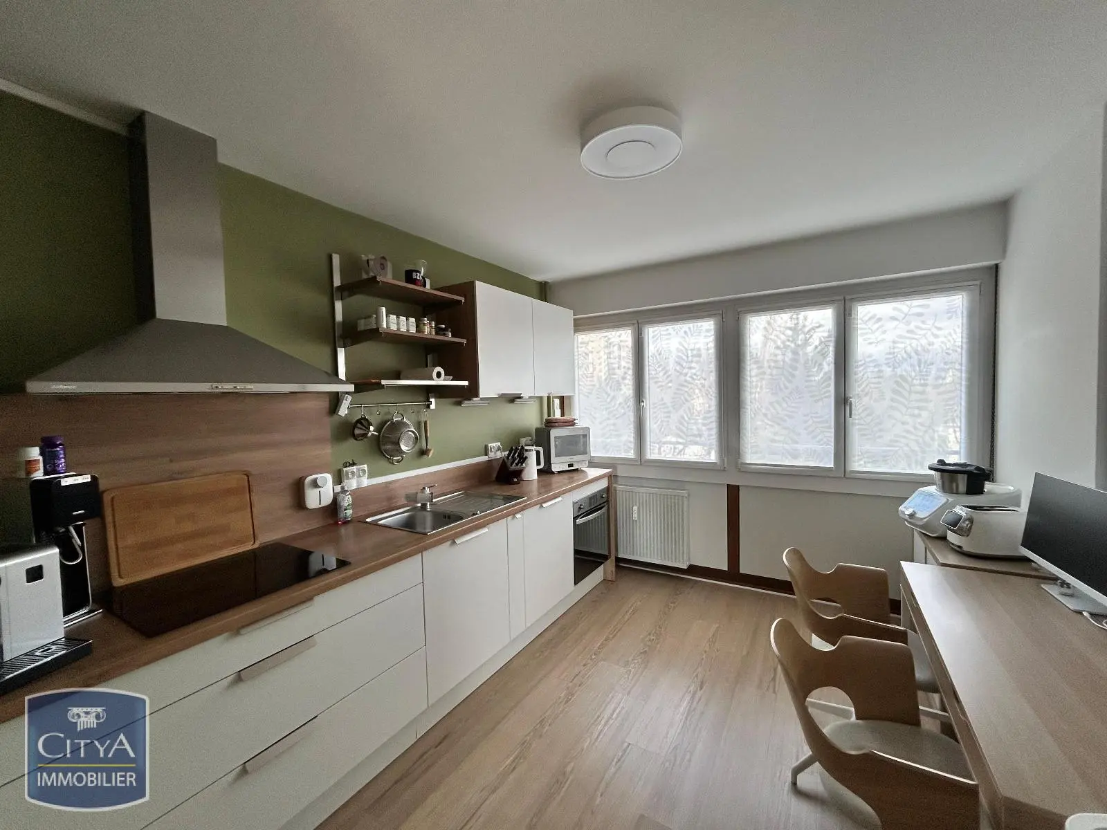 Photo 1 Appartement 4 pièces 94.15m²