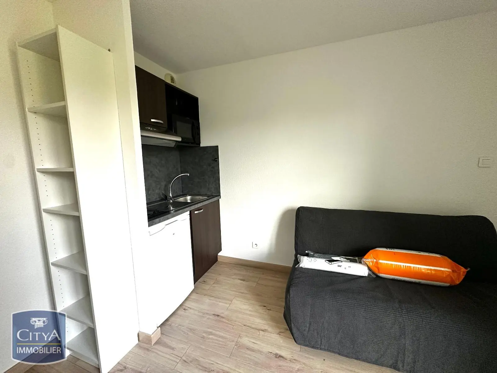 Photo 2 Appartement 1 pièce 19.5m²
