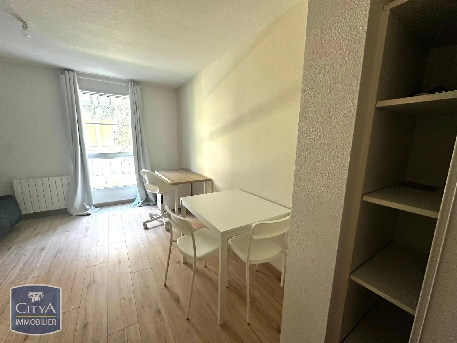 Photo 1 Appartement 1 pièce 19.5m²