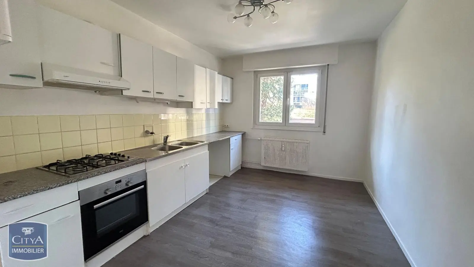 Photo 2 Appartement 4 pièces 83.83m²