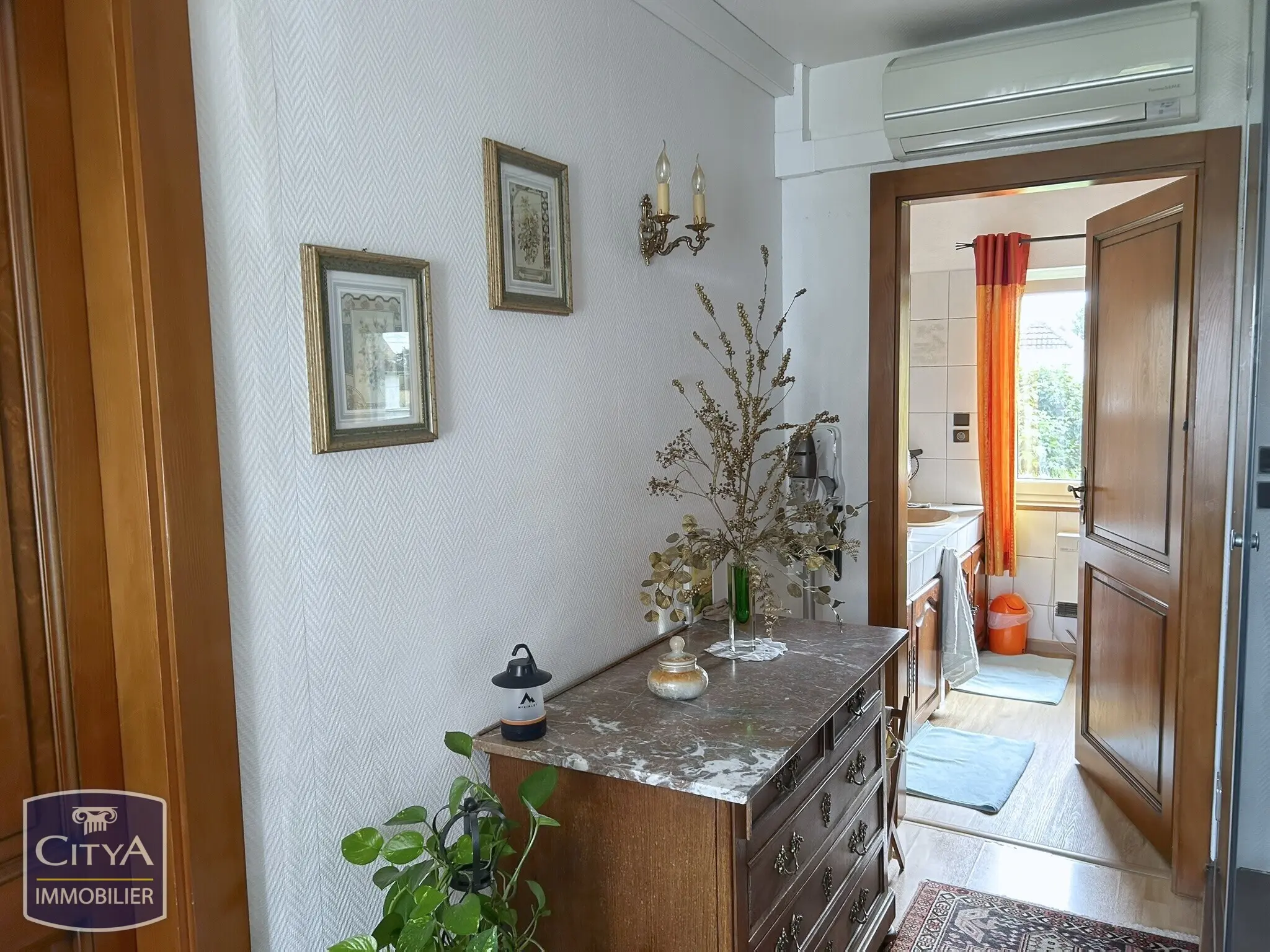 Photo 9 Maison 9 pièces 220m²