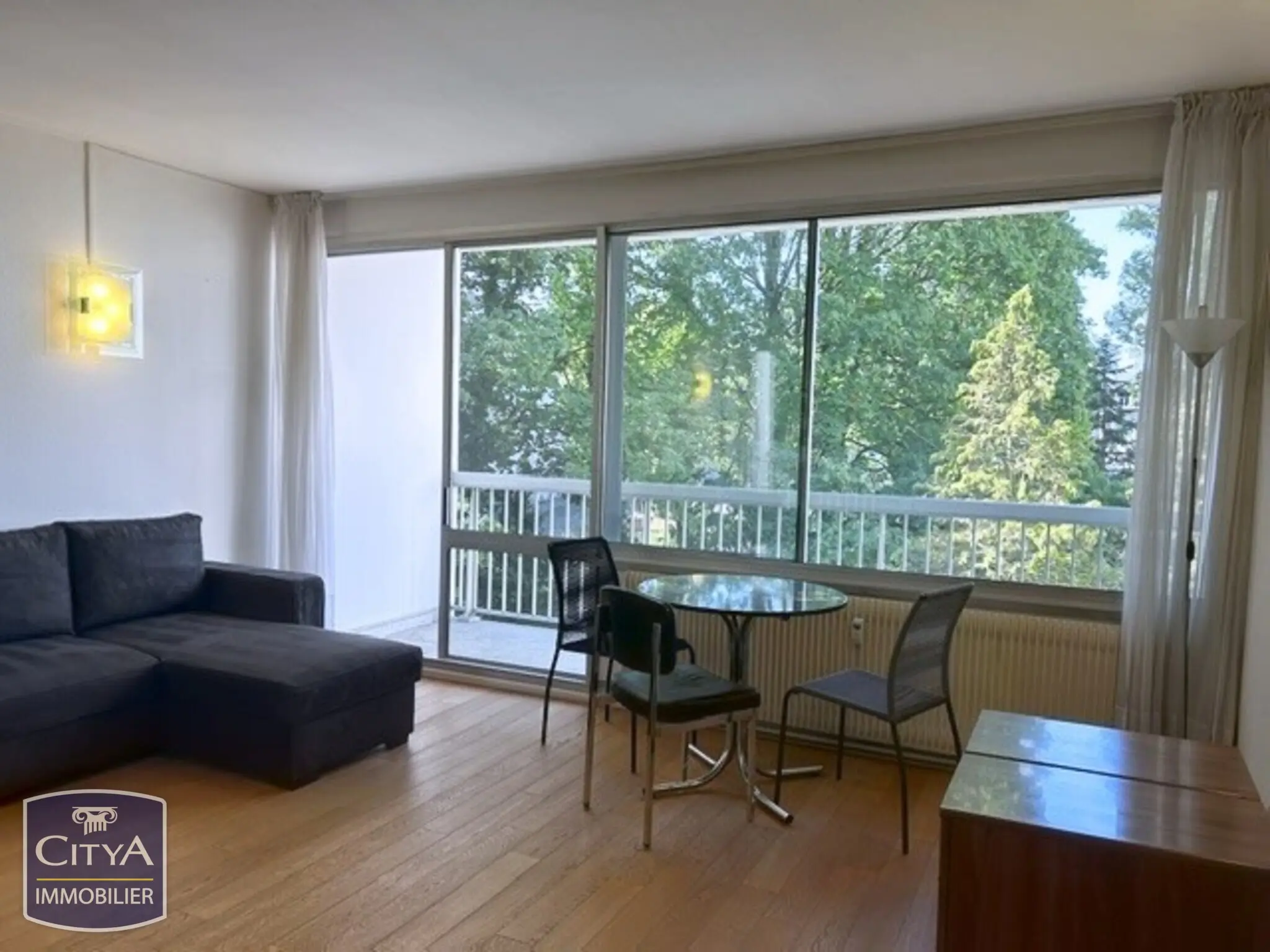 Photo 1 Appartement 1 pièce 31m²