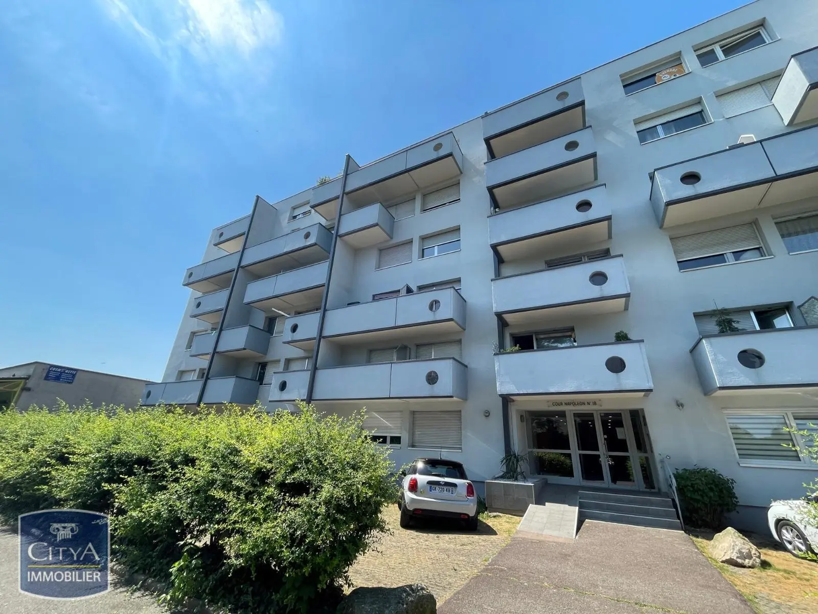 Photo 1 Appartement 1 pièce 22.4m²