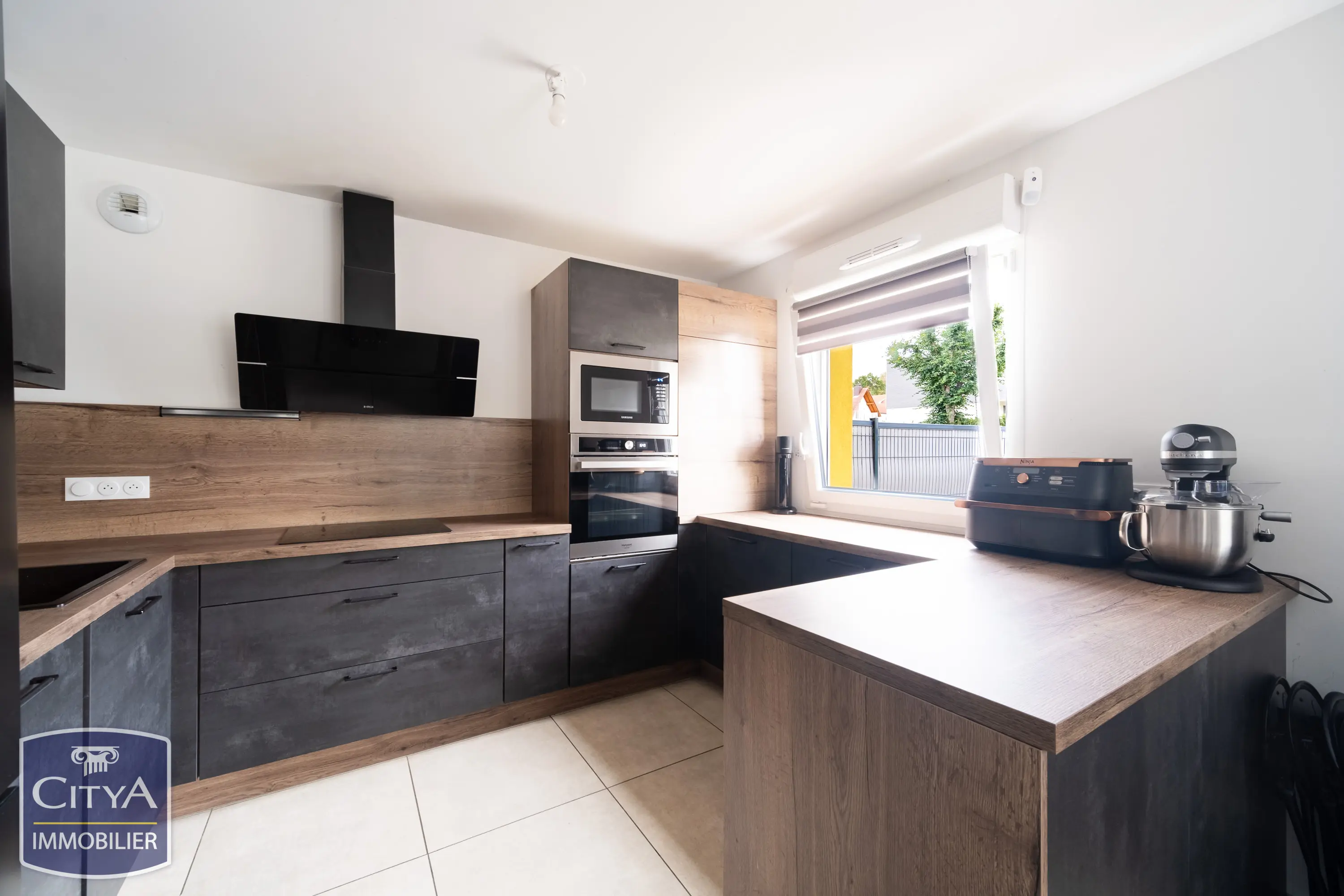Photo 2 Appartement 5 pièces 88.87m²